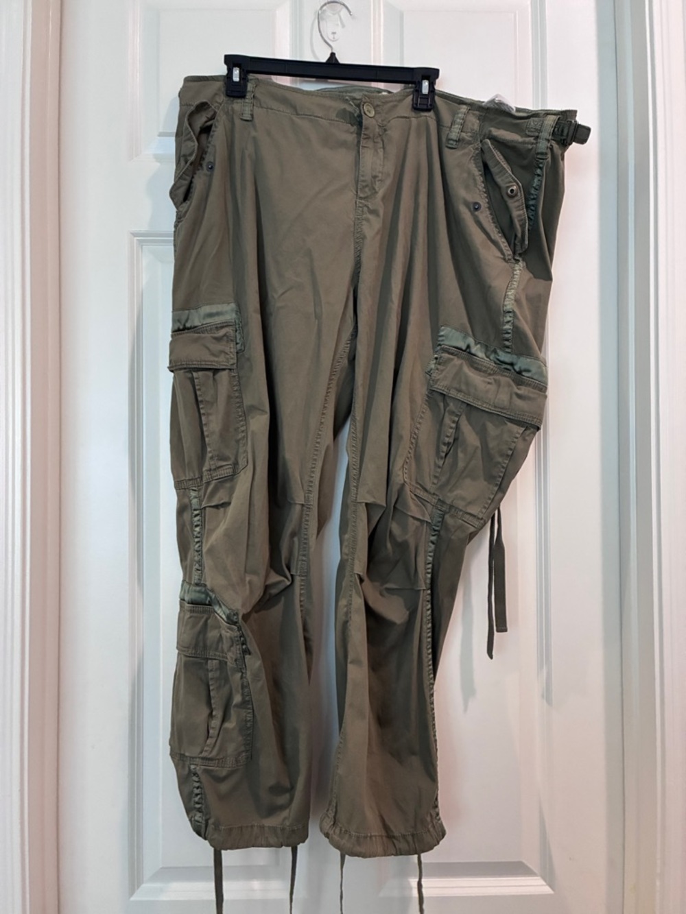 Abercrombie & Fitch Olive Green Men's Cargo‎ Pants